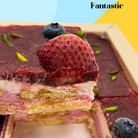 Strawberry Ice Cream Cake Small