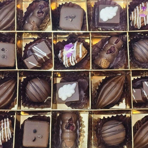 Ramadan Gift Pack (Arabic Sweets & Chocolates) - Fantastic Chocolate