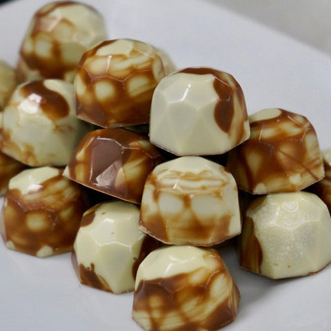 Milk and White Marble Chocolate Filled with Pistachio Kunafa - Fantastic Chocolate