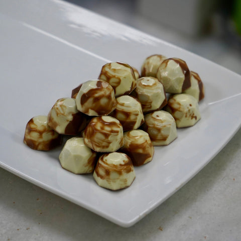 Milk and White Marble Chocolate Filled with Pistachio Kunafa - Fantastic Chocolate