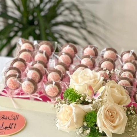 Newborn Congratulations Chocolate Lollipop Tray - Blue/Pink - Fantastic Chocolate