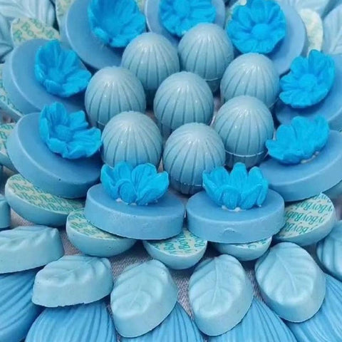 Elegant New Born Chocolate Tray - Blue/Pink - Fantastic Chocolate