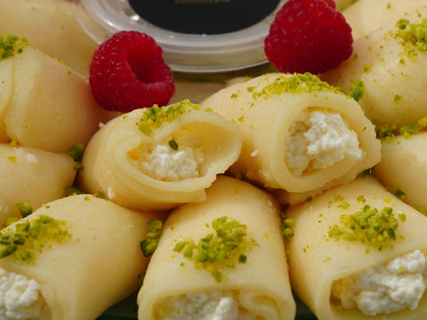 Sweet Cheese Rolls Plate - Fantastic Chocolate