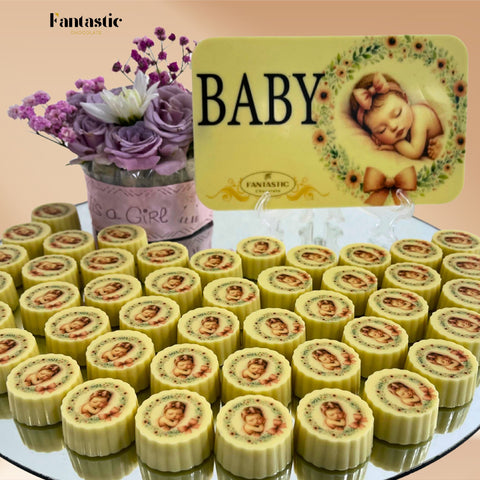 Round Mirror Tray of Logo Printed White Chocolate 40 pieces