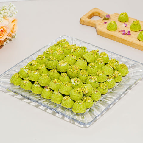 Pistachio Ghraiba Plate - Fantastic Chocolate
