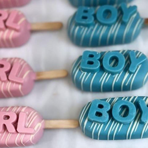 Baby Gender Reveal Chocolate Lollipop - Blue\Pink - Fantastic Chocolate
