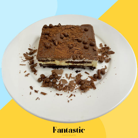 Chocolamo Cake with Vanilla Ice Cream Small - Fantastic Chocolate