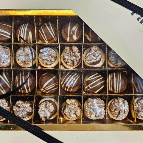 Chocolate Biscuit & Ghraiba Box - Fantastic Chocolate