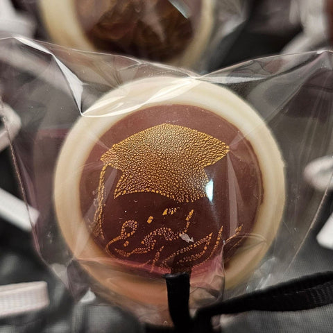 Chocolate Lollipop Graduation Box 24 Pieces - Fantastic Chocolate