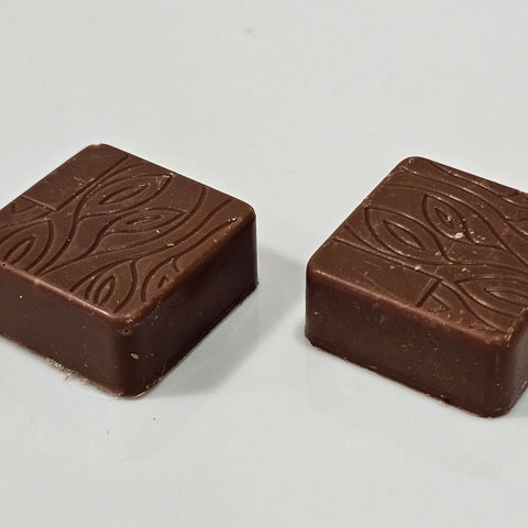 Crunchy Pecan Caramel Chocolate - Fantastic Chocolate