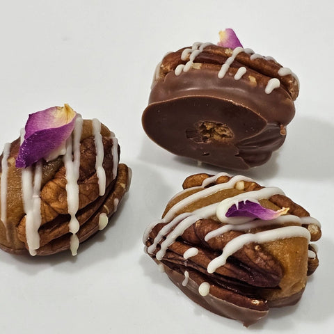 Crunchy Pecan Rose Chocolate - Fantastic Chocolate