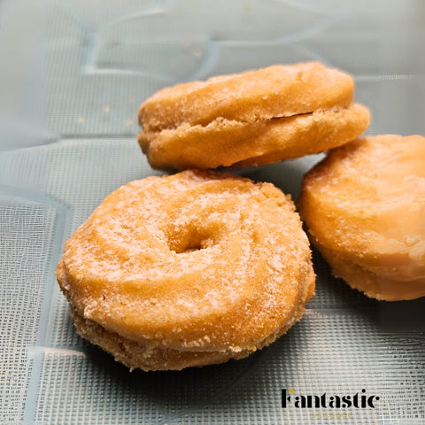 Ghraiba & French Biscuit Crystal Tray