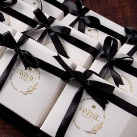 Gift Chocolate Boxes Wooden Tray - Fantastic Chocolate