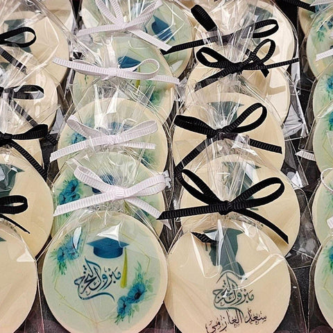 Graduation White Chocolate Box 36 Pieces - Fantastic Chocolate