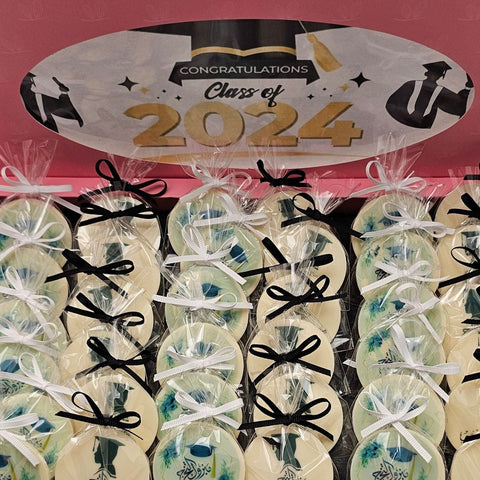 Graduation White Chocolate Box 36 Pieces - Fantastic Chocolate