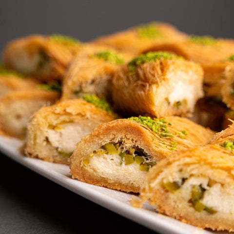 Mabrouma with Cream and Crunchy Pistachio - Fantastic Chocolate