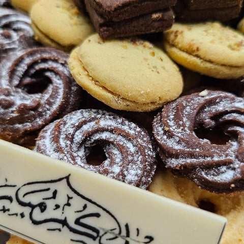 French Biscuit Crystal Tray - Fantastic Chocolate