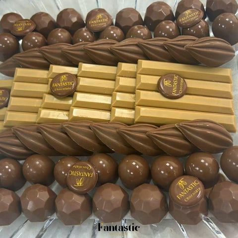 Occasions Crystal Tray - Fantastic Chocolate