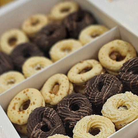 Petit Four Mix Box - Fantastic Chocolate