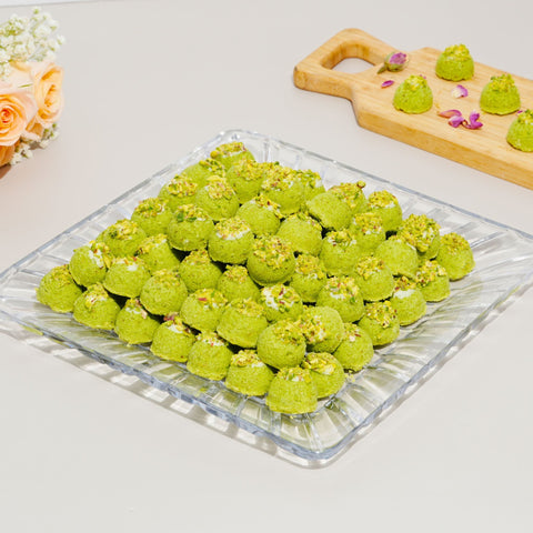 Pistachio Ghraiba Plate - Fantastic Chocolate