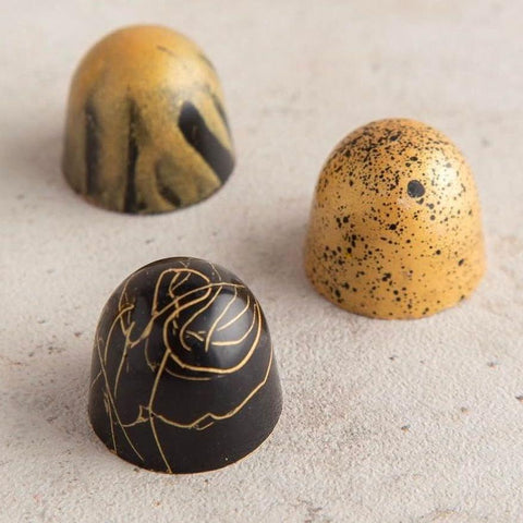 Round Gold Tray of Black and Gold Marble Chocolate - Fantastic Chocolate