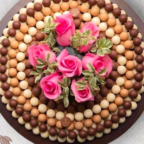 Round Wooden Tray of Chocolate Balls - Fantastic Chocolate